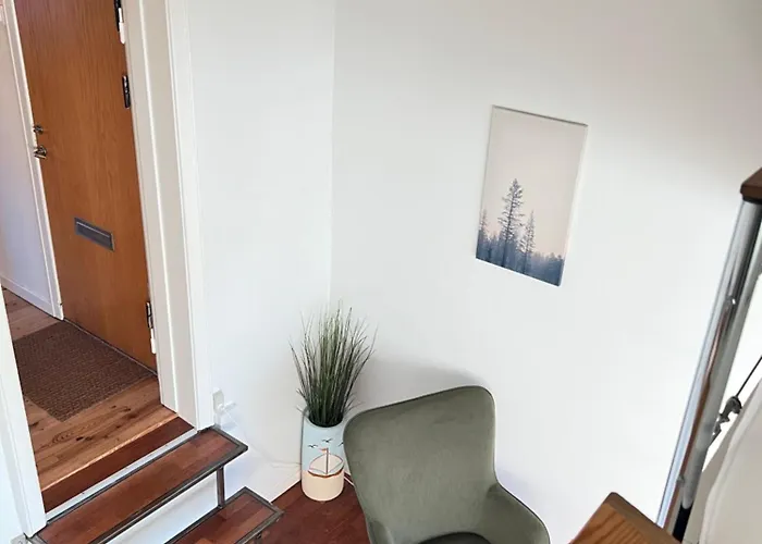 Convenient - Close To Everything דירה אודנזה